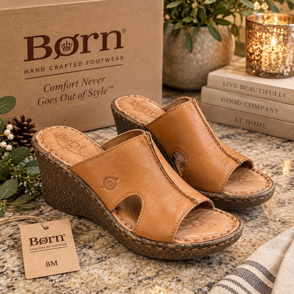 Born Womens Tan Leather Wedge Sandals Comfort Slides Brown Size 8M Hand Crafted